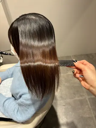 セミロング 美髪ヘア 🤍erikaのヘアスタイル