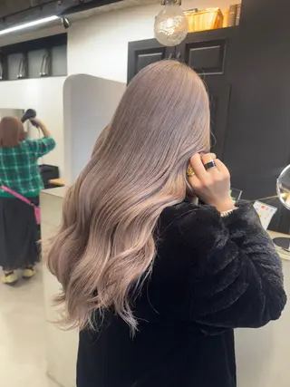 ロング カラー Rico / bob/グレージュのヘアスタイル