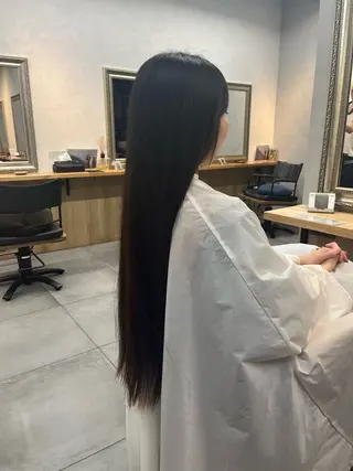 ロング レイヤー/縮毛矯正 /新宿/佐藤巧己✨のヘアスタイル
