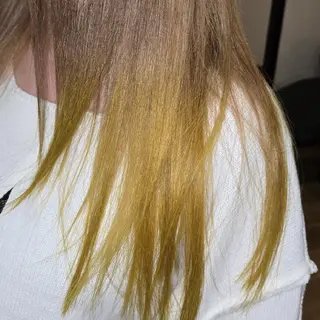 セミロング カラー ケアブリーチ特化 same 🦈のヘアスタイル