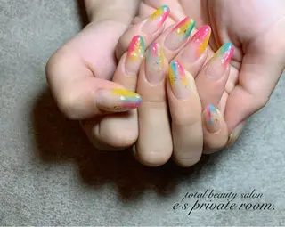 ネイル LAVISH nail salonのネイルデザイン