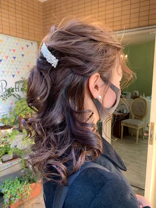 ヘアアレンジ 兒玉 まりなのマツエク・マツパデザイン