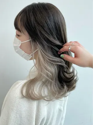 ミディアム カラー ヘアアレンジ 🦄インナーカラー 🦄貫井彩花のヘアスタイル