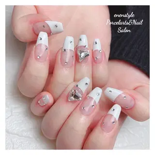 ミディアム ネイル 👑enen style👑のネイルデザイン