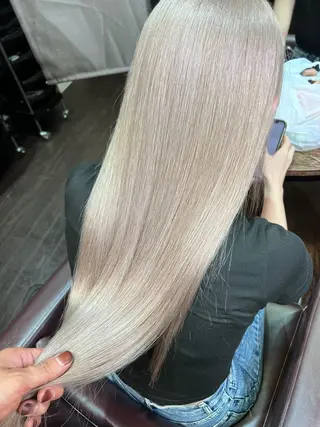 カラー TETE所属・リアム 【LIam】のヘアスタイル