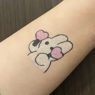 佐藤 麻希のヘアスタイル