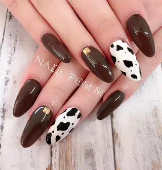 ロング ネイル naiL pom.Mのネイルデザイン