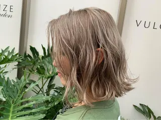 ショート カラー ボブ　ショート 特化 迫田紘史のヘアスタイル