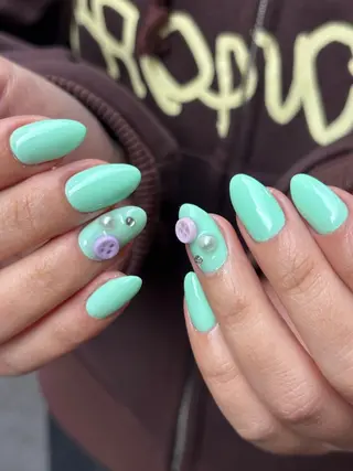 ネイル 2me（ツメ） ♡ NENEのネイルデザイン