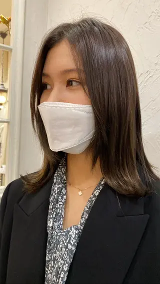 セミロング 前橋 姫奈のヘアスタイル