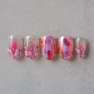 ネイル mano nella manoのネイルデザイン