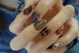 ネイル tsumeasobi 🪬macoのネイルデザイン