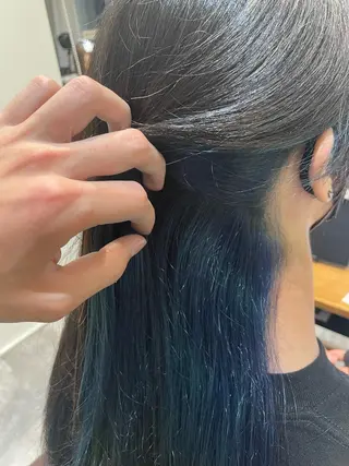ロング 港南台短髪特化 フェザーパーマのヘアスタイル