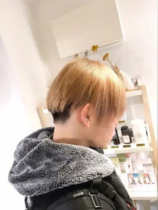 カラー メンズ 栄/レイヤーカット /ケアブリーチ🍁楓のヘアスタイル
