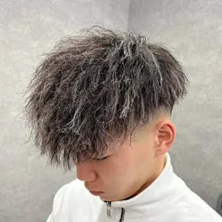 メンズ 🔥大人の色気パーマ メンズヘア特化🔥のヘアスタイル