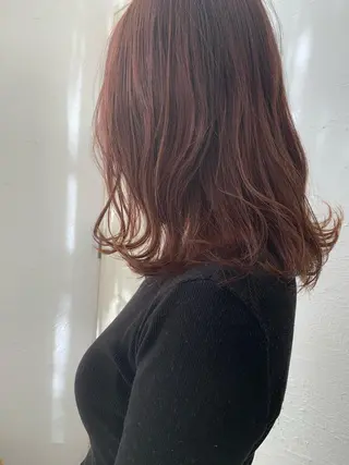 セミロング カラー fio マナミのヘアスタイル