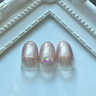 ネイル MIKA／耳ツボ ／マグネットネイルのネイルデザイン