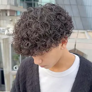 ショート カラー パーマ メンズ fifth 菅崎愛斗のヘアスタイル