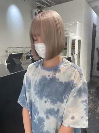 ショート カラー パーマ ヘアアレンジ メンズ キッズ ネイル マツエク・マツパ アイブロウ 艶ハイトーン/ヘア アレンジAYAKAのヘアスタイル