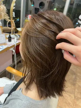 ミディアム カラー みさき/レイヤー/ハ ッシュカット/パーマのヘアスタイル