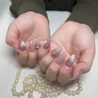 ネイル R.beauty サロンのネイルデザイン