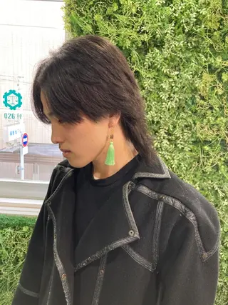 ミディアム 松澤 勇輝のヘアスタイル