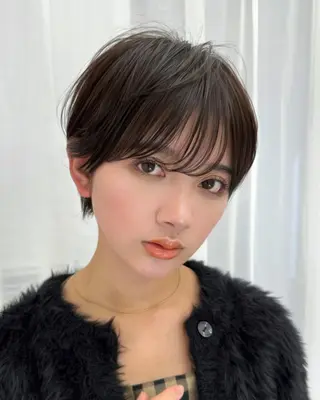 ショート ショートヘア くすみカラー、大場猛のヘアスタイル