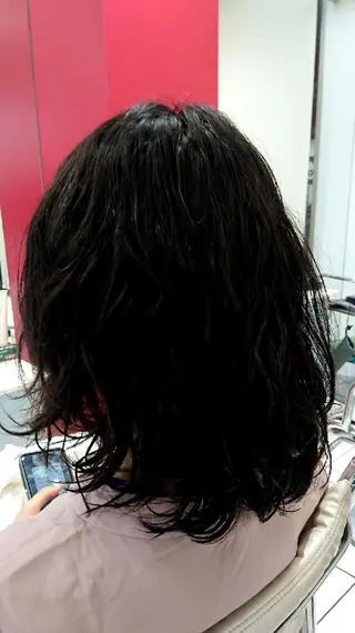 ミディアム パーマ 仲村 友孝のヘアスタイル