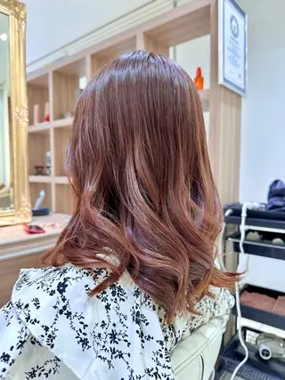 セミロング 🎀艶髪カラー🎀 Aiのヘアスタイル