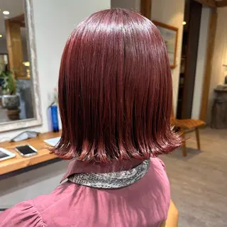 ショート カラー 澁谷 璃咲のヘアスタイル