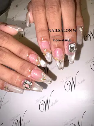 ネイル ネイルサロン ダブルのネイルデザイン