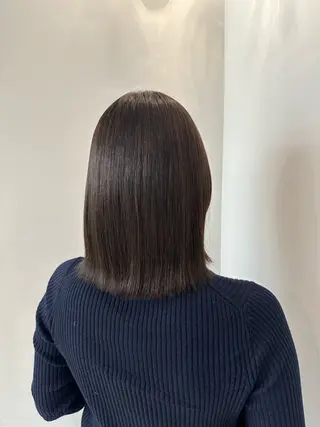 ミディアム カラー 安丸 結夏のヘアスタイル