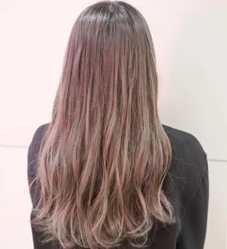 ロング カラー ケアブリーチ /髪質 改善/古橋圭史郎のヘアスタイル