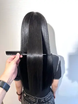 ロング カラー 🌈ハイトーン髪質改 善🌈polon🌟のヘアスタイル