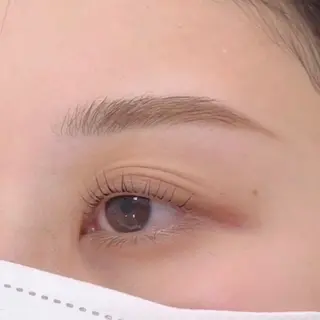 アイブロウ バンビッシュ 坂口のマツエク・マツパデザイン