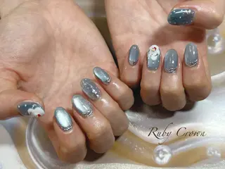 ネイル Ruby Crownのネイルデザイン