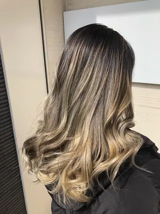 セミロング ✨髪質改善✨ 田西　基彦のヘアスタイル