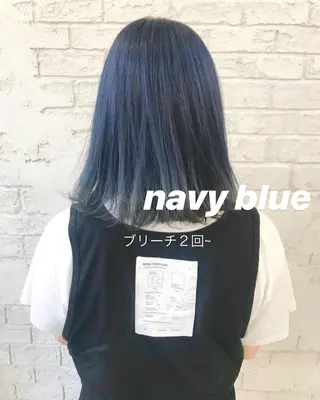 ミディアム カラー オリーブ/アッシュ やわらか透明感カラーのヘアスタイル