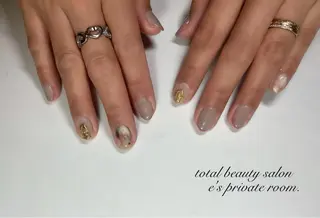 ネイル LAVISH nail salonのネイルデザイン