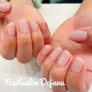 ネイル Nail salon Dejavu 🌿のネイルデザイン
