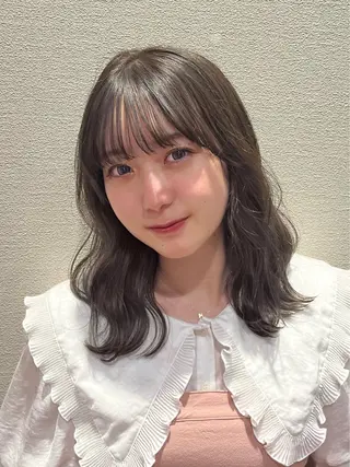 ミディアム ♡ナナコ♡ レイヤー/艶髪のヘアスタイル