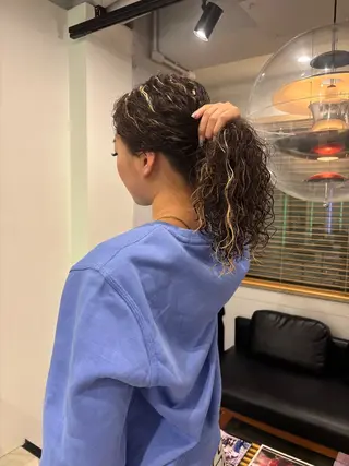 パーマ 熊取谷 茉那のヘアスタイル