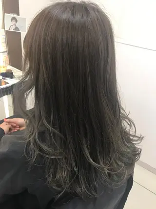 ロング カラー ヘアアレンジ 馴染ませNo.1🧃 エクステ・アレンジのヘアスタイル