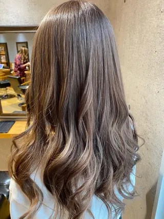 ロング カラー Ando Raycoのヘアスタイル