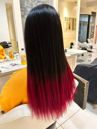 ロング カラー 生活が楽になる縮毛/ ブリーチなしレッドのヘアスタイル