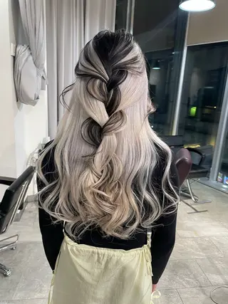 ロング カラー 💜ハイトーン💛 マジカルかいちゃんのヘアスタイル