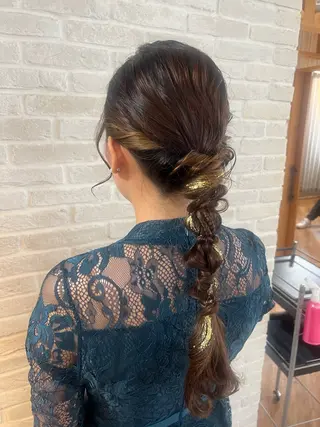 ロング ヘアアレンジ Topstylist YUKIのヘアスタイル