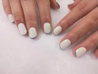 ネイル はばすみれ🎀ﾈｲﾙ 光ﾌｪｲｼｬﾙ ﾍｱのネイルデザイン