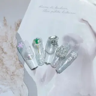 ネイル MoMoA Nail ネイル長さ出し専門店のネイルデザイン