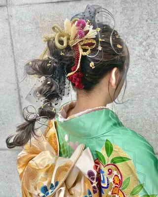 ロング カラー ヘアアレンジ YUKA🐻❄️ 🎀当日予約ok/のヘアスタイル